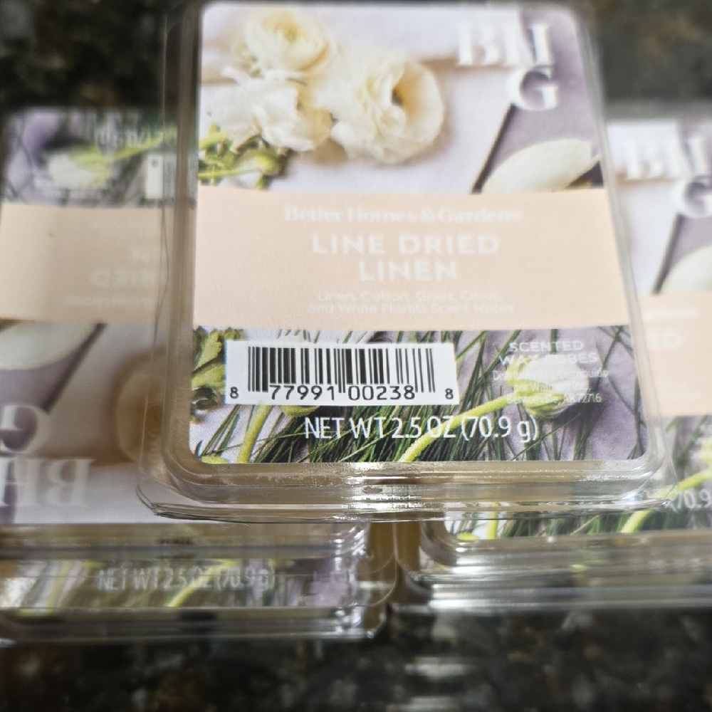 Better Homes & Gardens Line Dried Linen Wax Melts. Set Of 5